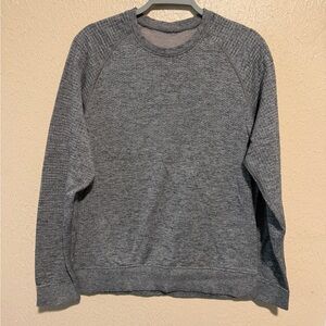 Lululemon Men's Textured Heather Gray‎ Long Sleeve Performance Shirt Size Medium